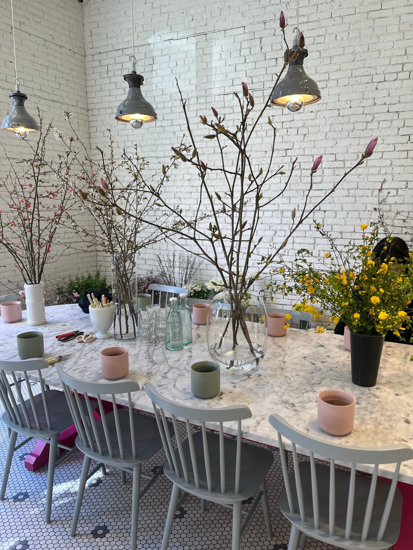 Spring Seasonal Arrangement Class with Blossoming Branches Saturday March 15h 11.30 - 1 pm