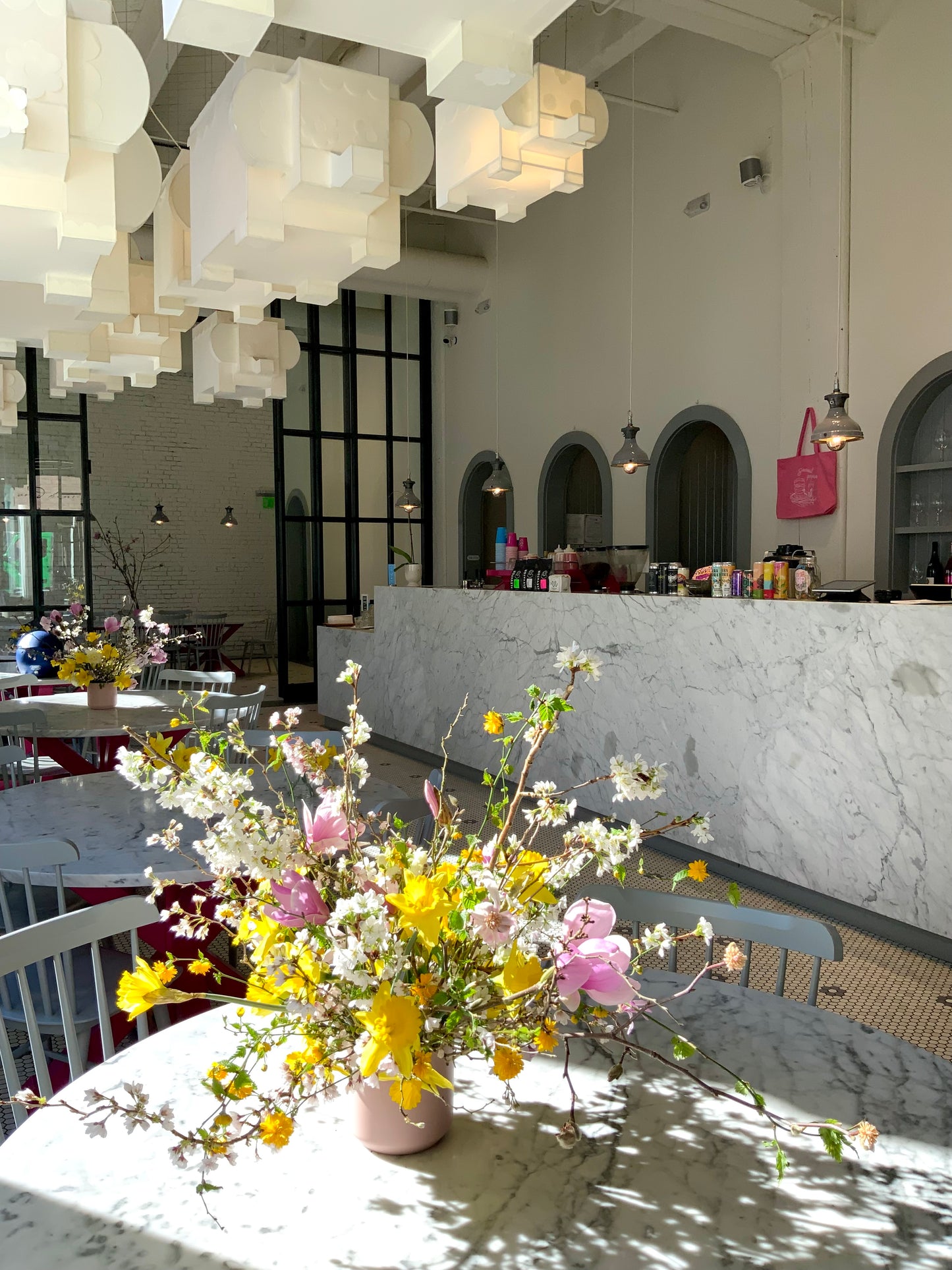Spring Seasonal Arrangement Class with Blossoming Branches Saturday March 15h 11.30 - 1 pm