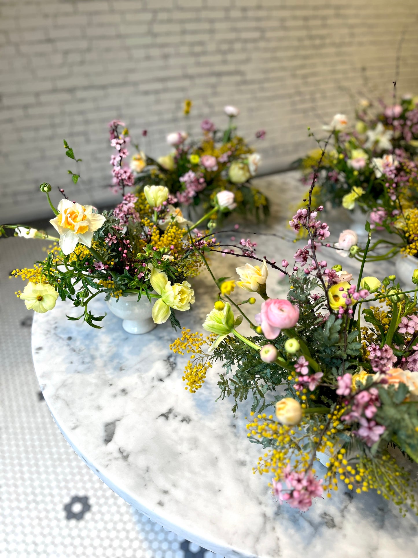 Spring Seasonal Arrangement Class with Blossoming Branches Saturday March 15h 11.30 - 1 pm