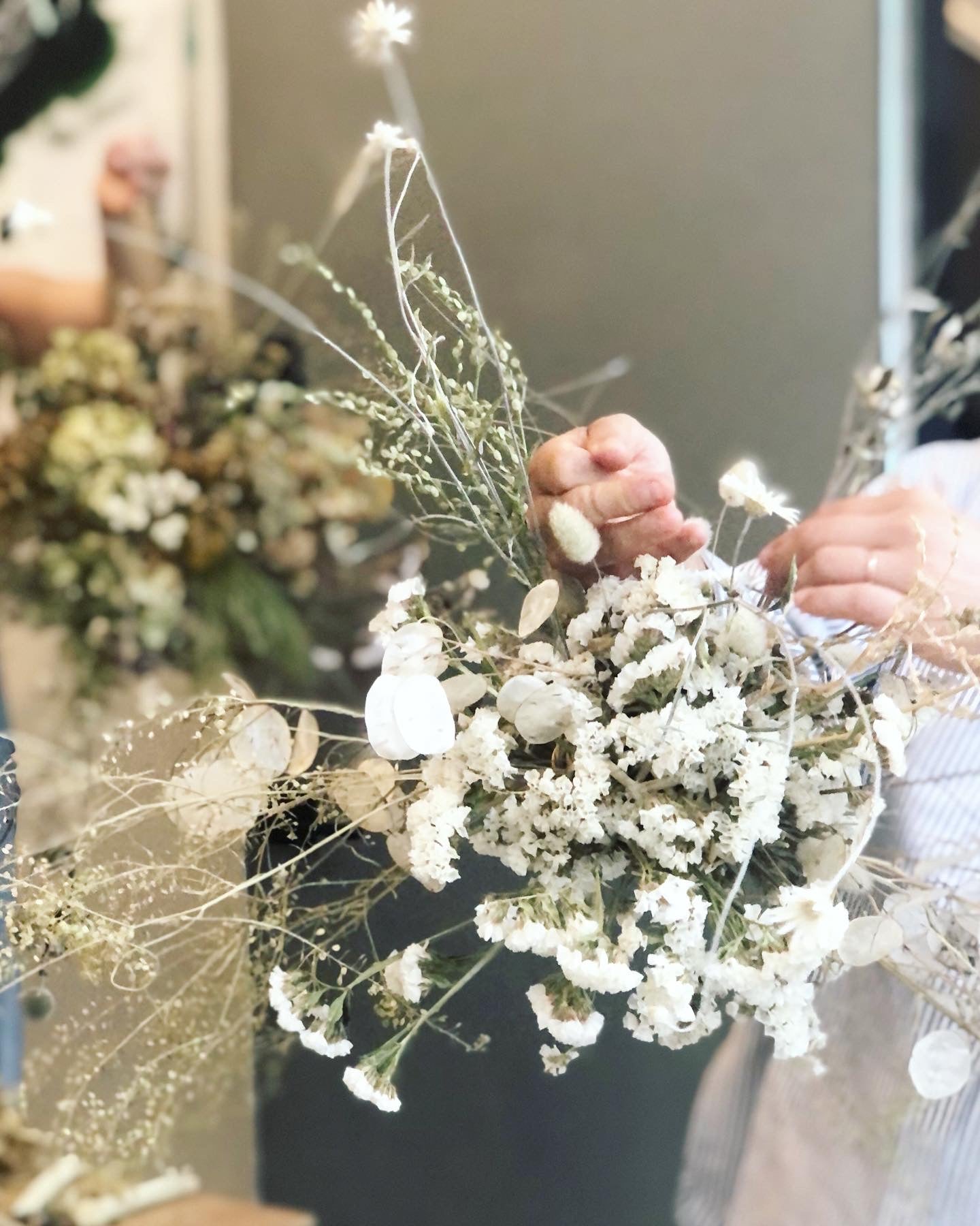 Everlasting Flower Cloud Workshop Saturday December 2nd 11.30-1.30pm